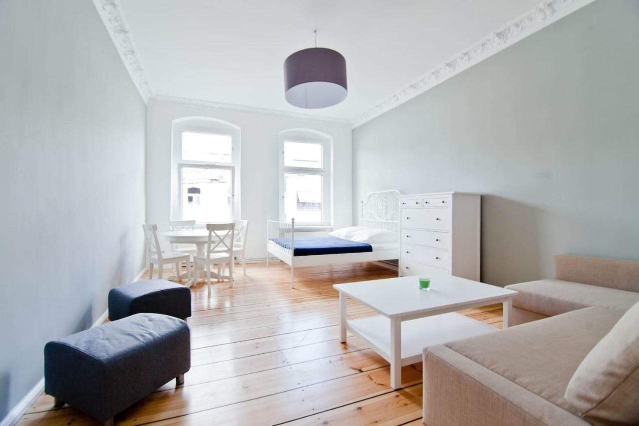 Magnificent Turn Of Century Flat Apartment *