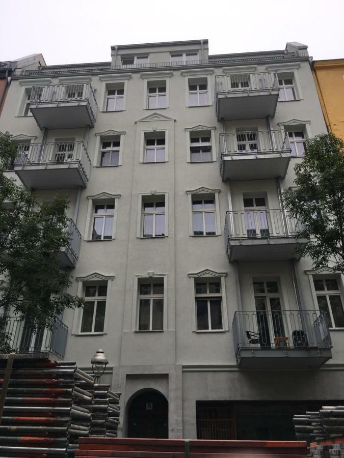 Apartment Magnificent Turn Of Century Flat *